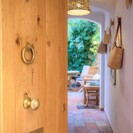 New Villa Magdelein Saint-Tropez Buitenkant foto