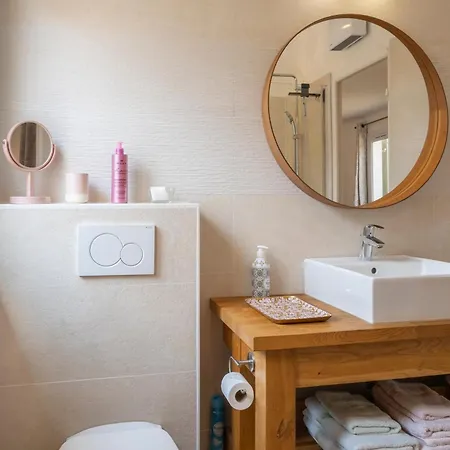 New Villa Magdelein Saint-Tropez Buitenkant foto